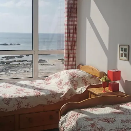 Apartment T3 Lumineux, Vue Mer, 74m2 *