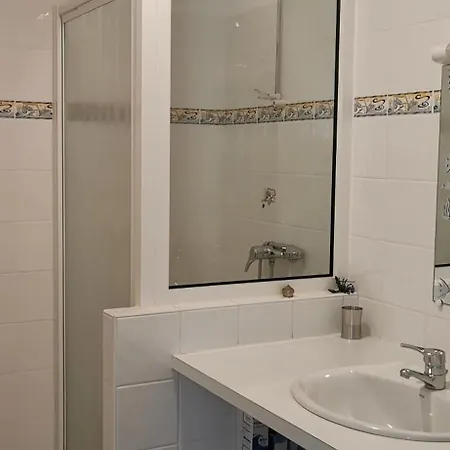 Apartment T3 Lumineux, Vue Mer, 74m2 *